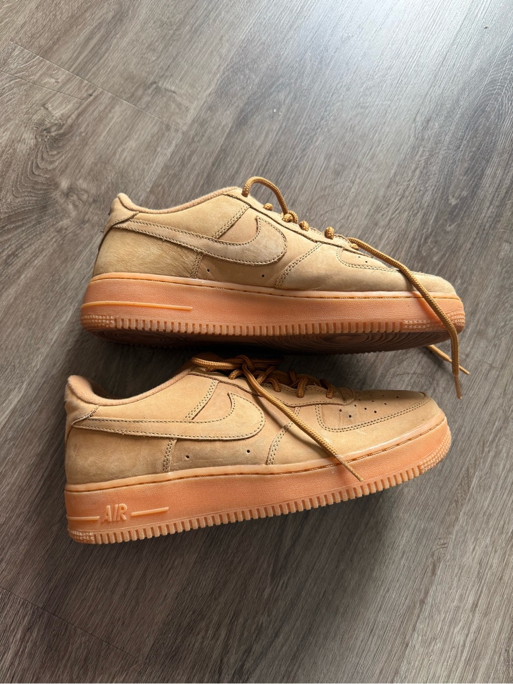Nike Low-Top Sneakers in Tan Suede